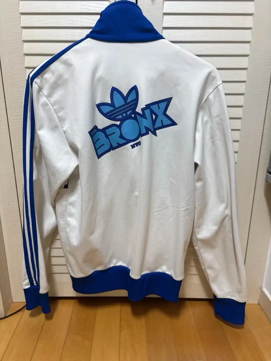thumbnail-1